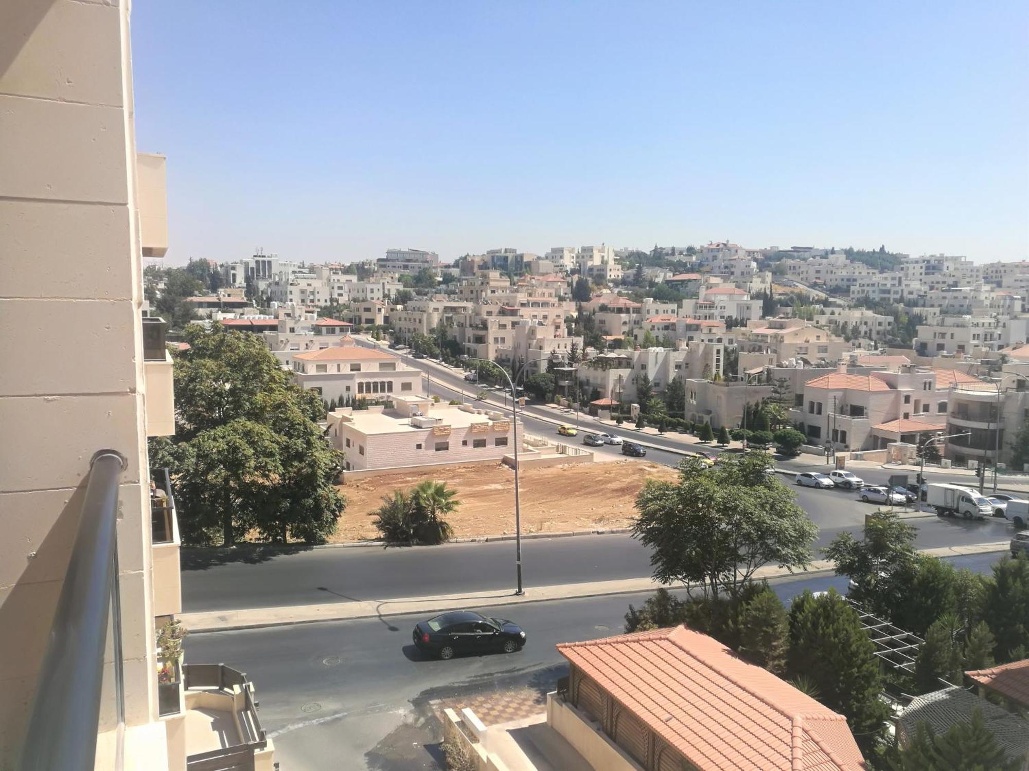 Dair Ghbar Gate Apartments Amman Esterno foto