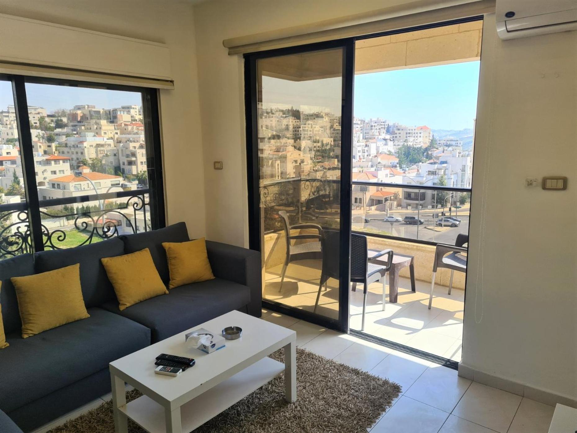 Dair Ghbar Gate Apartments Amman Esterno foto