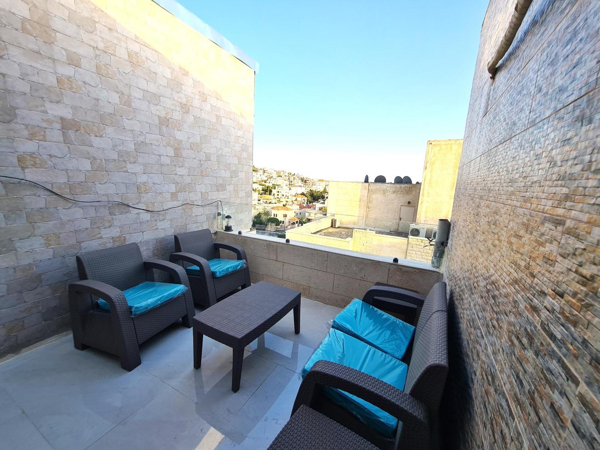 Dair Ghbar Gate Apartments Amman Esterno foto
